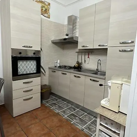La Casetta Di Ciacione Naples Exterior photo
